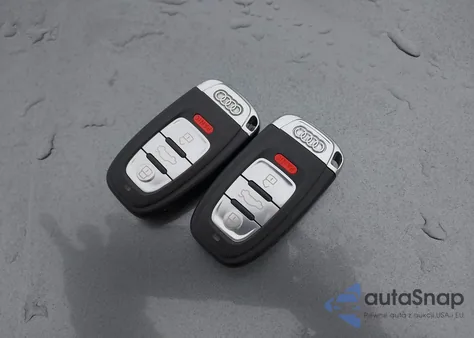 2009 Audi A4 2.0T Premium z USA, uszkodzony, nr VIN WAULF78K49N035485